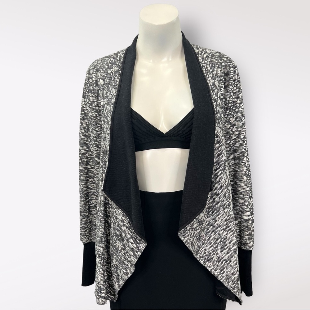 Club Monaco Black White Draped Open Front Waterfall Tweedy Marled Cardigan sz M